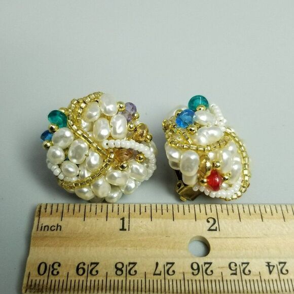 Vintage Large Beaded Cluster Clip On Earrings Faux Pearl Gold Tone, Retro Estate - Picture 4 of 6